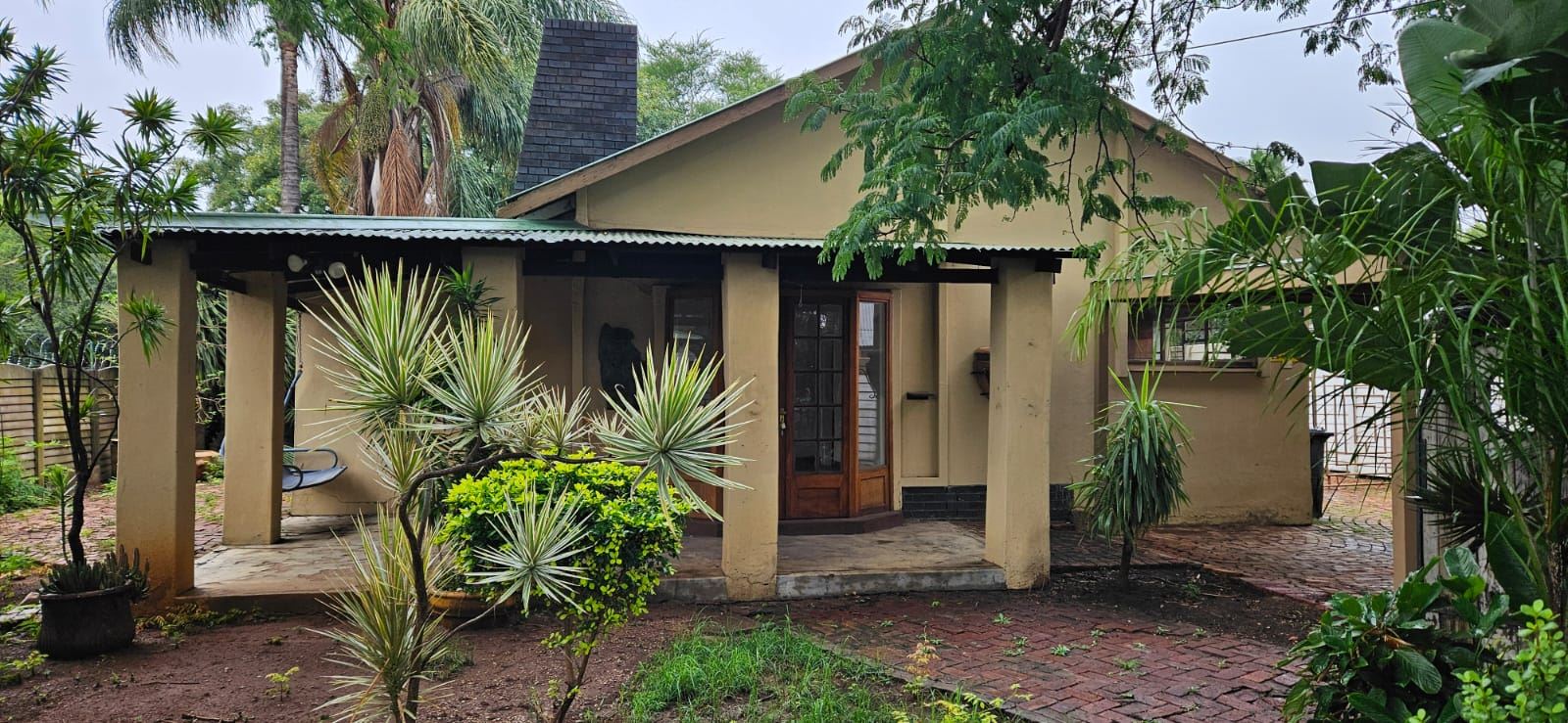 Gesinswoning met Woonstel, Villieria, Pretoria